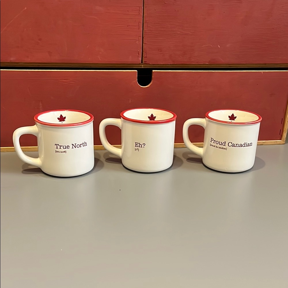 Maple Leaf Ceramic Mug Set - Red and White